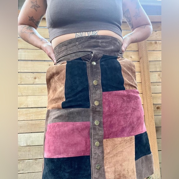 Vintage 80’s/90’s patchwork suede skirt women’s size small - Picture 3 of 10